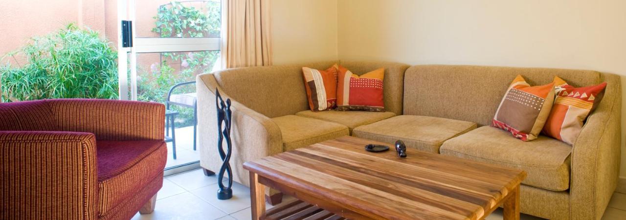 Shakespeare Court Serviced Apartments Lusaka Bagian luar foto