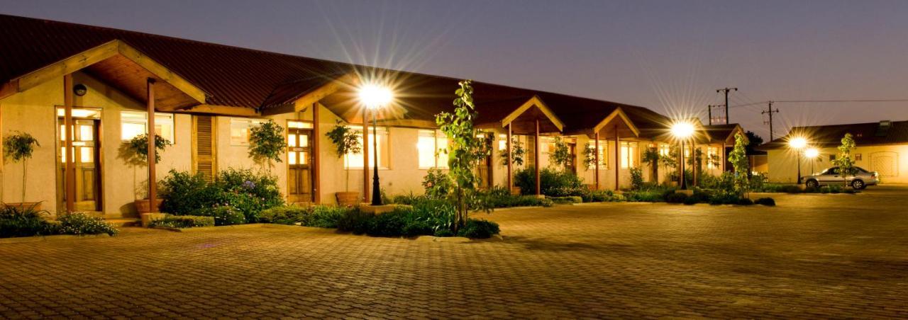 Shakespeare Court Serviced Apartments Lusaka Bagian luar foto